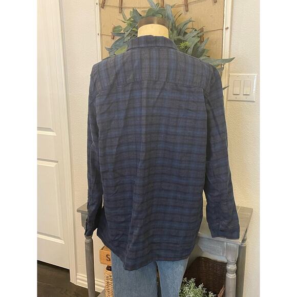 GAP Navy Plaid Flannel Jacket Shirt Men's size XL - Picture 3 of 10